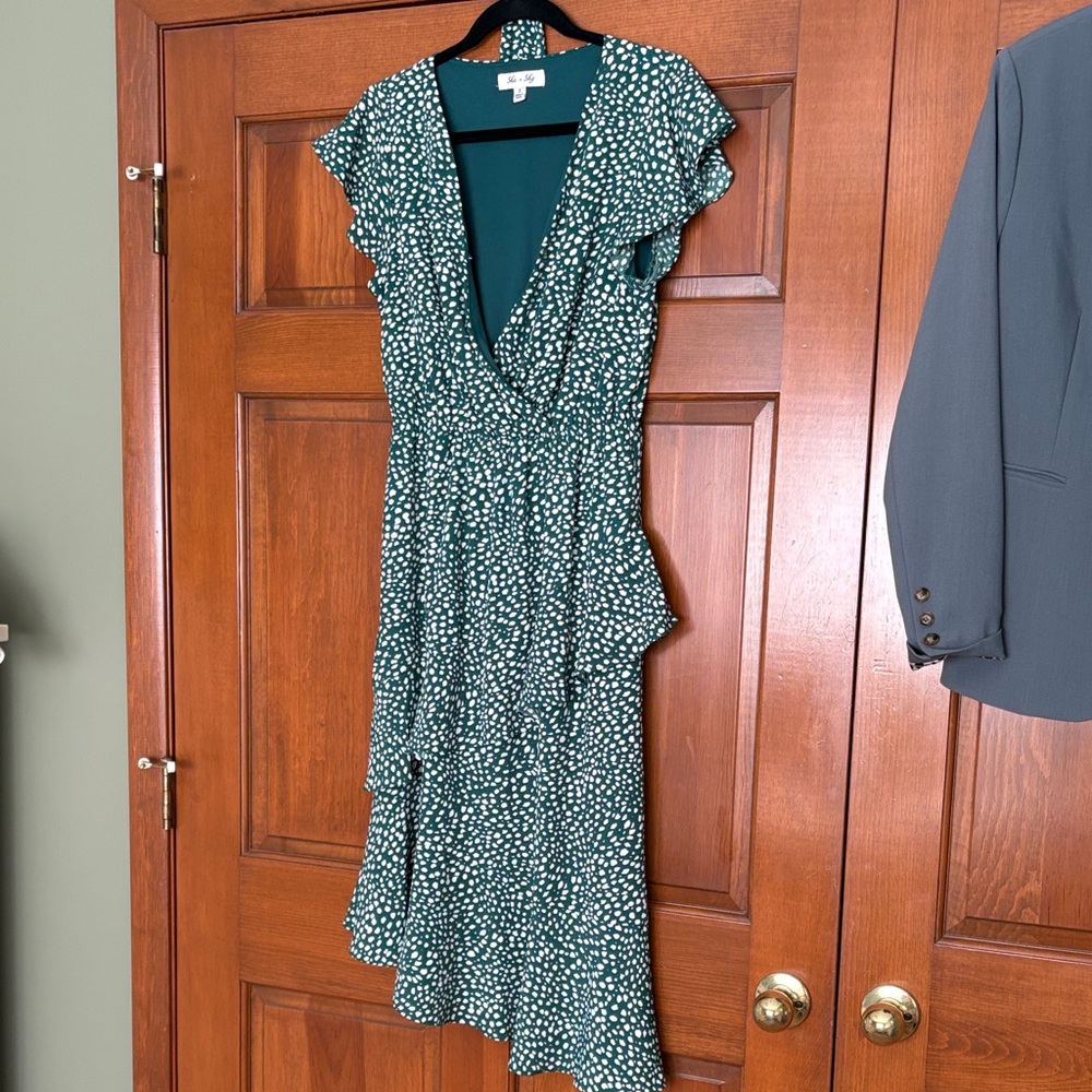 Elegant Green Polka Dot Dress